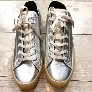 Converse Silver lowtops Metallic Clear Soles